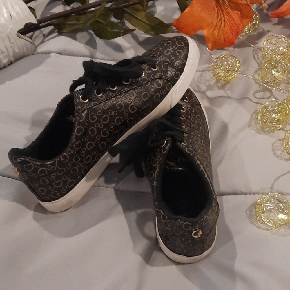 Guess shoes